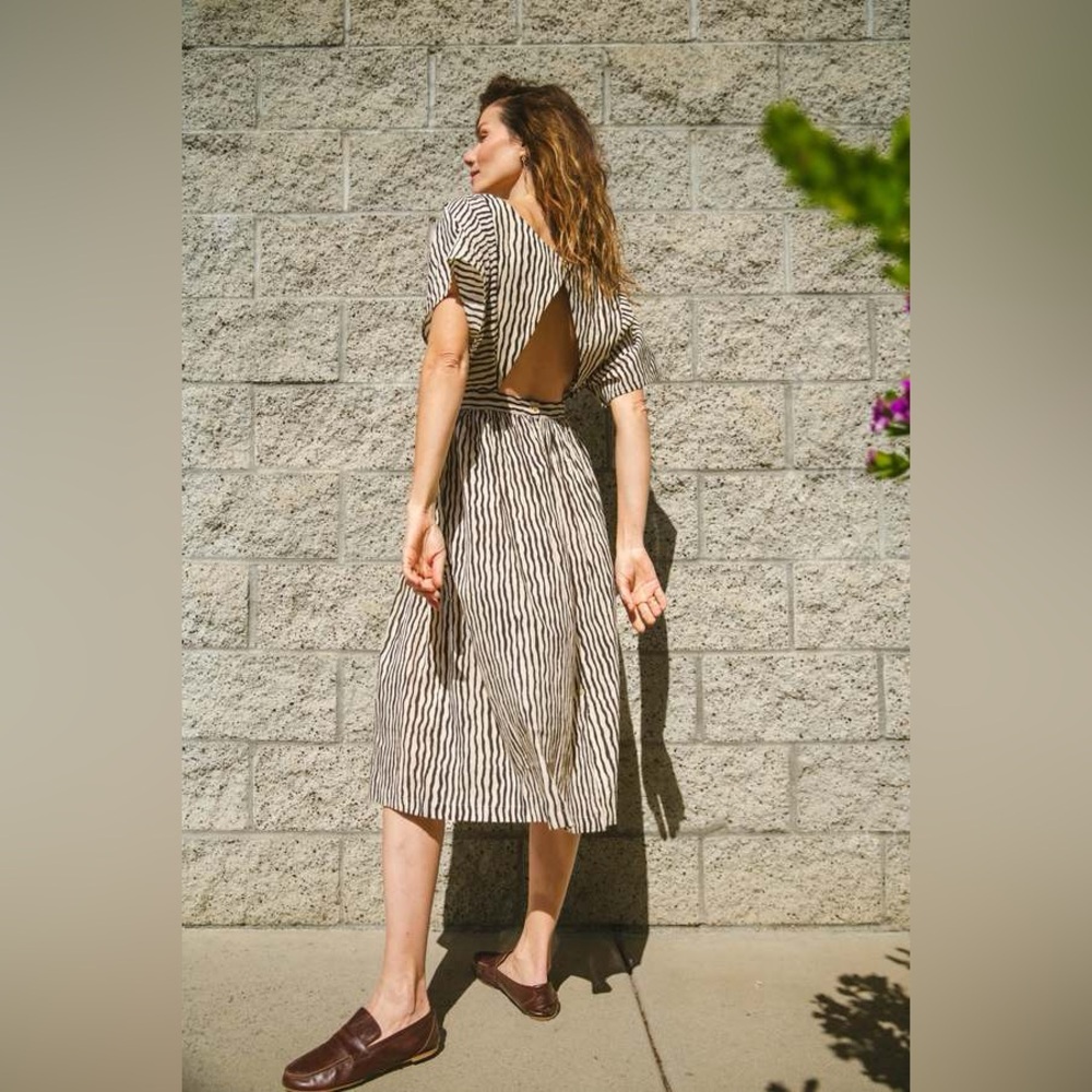 World of crow desert open back dress size small - Picture 4 of 6